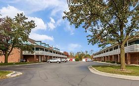 Travelodge By Wyndham Canton-Livonia Area, Mi